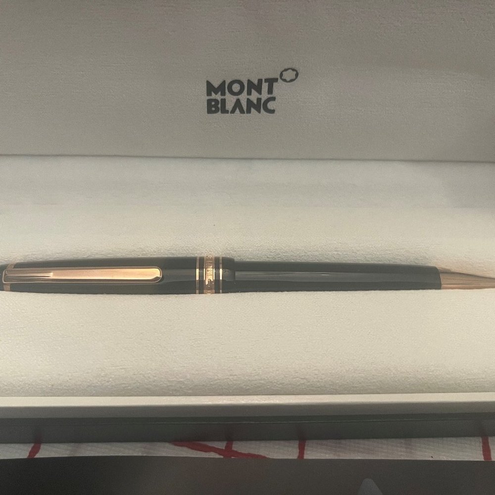 Mont Blanc Iconic Meisterstuck Ballpoint Pen